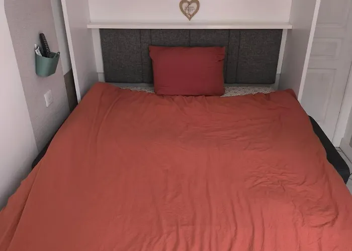 Fonctionelle Δωμάτια σε οικογενειακή κατοικία